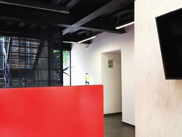 CASA EN VENTA PARA OFICINAS!!