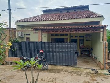 Rumah Jatisari Jatiasih Bekasi,2 Lantai Tanah Luas+AC 3 UNIT