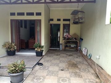 Rumah Jatisari Jatiasih Bekasi,2 Lantai Tanah Luas+AC 3 UNIT