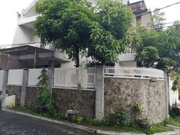 SDPS Rumah Surabaya Barat Posisi Hook Pojok