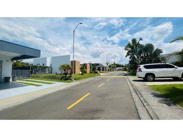 VENTA DE HERMOSA CASA CAMPESTRE SAN JOSE DE LAS VILLAS PEREIRA