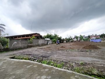 Jakal Km 8, Tanah Kavling Griya Prujakan