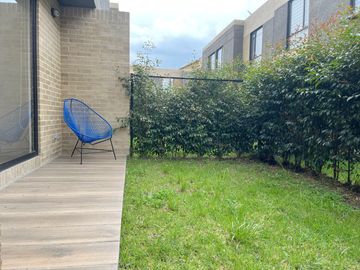 casa en venta en cajicá. Cod V8234630