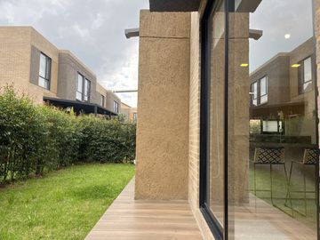 casa en venta en cajicá. Cod V8234630