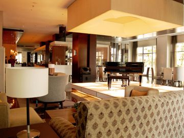 Dijual Apartemen Pakubuwono Residence – 2 BR (Size 177 Sqm) FULLY FURNISH TERMURAH 6,4 MILYAR SEBELUM TERJUAL