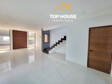 Casa en venta en Veracruz, Lomas del Sol 3 habitaciones alberca