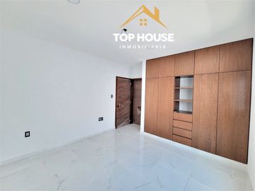 Casa en venta en Veracruz, Lomas del Sol 3 habitaciones alberca