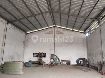 Gudang Shm Ada Kantor Mess Siap Pakai di Gunung Sindur