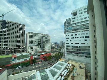 DEPARTAMENTO EN VENTA EN INTERLOMAS PLAZA VICTORIA