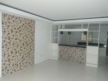 Modern House with 3 Bedroom in Angeles City Near Clark Airpo