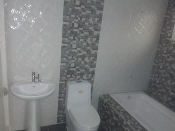 Modern House with 3 Bedroom in Angeles City Near Clark Airpo