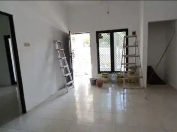Rumah di Gayung Kebonsari Injoko Siap Huni Nego