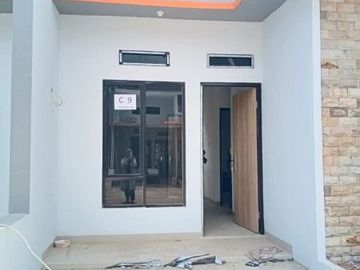 Rumah minimalis di karangsatria bekasi utara