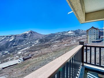 Valle Nevado, salida directa a las pistas, completamente remodelado y amoblado