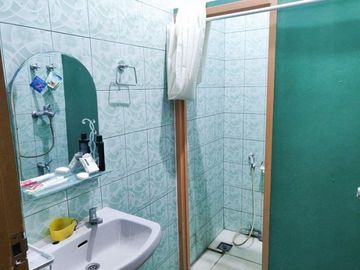 Rumah Nyaman di Bukit Duri Tebet Jakarta Selatan