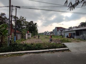 150 Meter dari Jalan Raya, Tanah Area Jl Kaliurang Sleman, Dekat UII