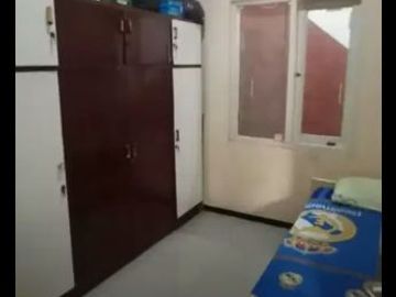 Dijual rumah full furnish taman wisata* *Tropodo Sidoarjo*