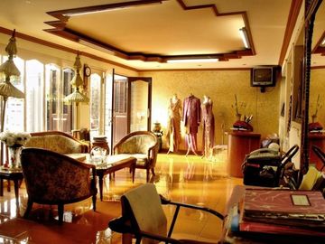 Rumah di Cinere, Mewah 2Lt, Lingk. Nyaman di Mega Cinere