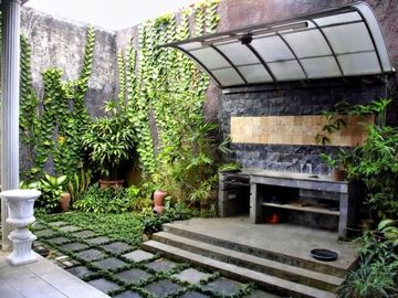 Rumah di Cinere, Mewah 2Lt, Lingk. Nyaman di Mega Cinere