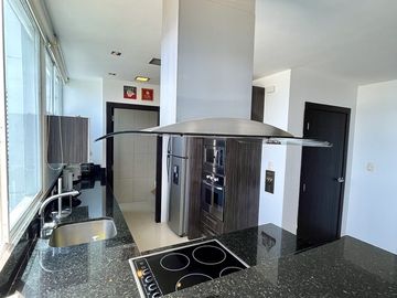 Punta Centinela, departamento vista al mar con 3 dormitorios (condominio Torre 2000), en venta, inversión de alta rentabilidad.