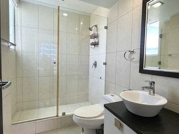 Punta Centinela, departamento vista al mar con 3 dormitorios (condominio Torre 2000), en venta, inversión de alta rentabilidad.