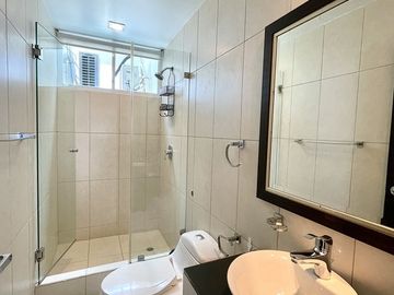 Punta Centinela, departamento vista al mar con 3 dormitorios (condominio Torre 2000), en venta, inversión de alta rentabilidad.