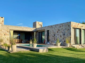 Casa En venta en Arenas del Sur, Orientación Noroeste.