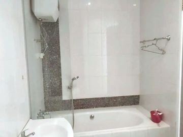 Rumah Mewah Dijual Babatan Pratama, Wiyung Surabaya Barat DN