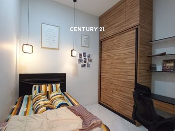 Rumah Fully Furnished Dalam Cluster Di Sektor 9 Bintaro Of 11244