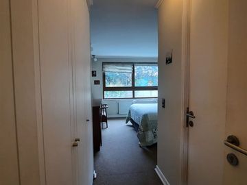Casa en Venta de 5D/3B+Servicios en Condominio Peñalolén