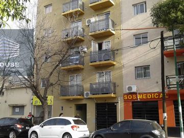 BARRIO COFICO - FRENTE CON BALCÓN - GAS NATURAL - EXPENSAS BAJAS