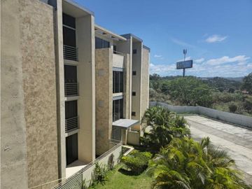 Se Vende Apartamento Torres del Oeste