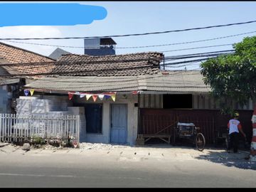 Rumah hitung tanah premium di raya Jemursari Surabaya