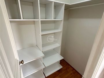Departamento en arriendo de 2 dorm. en Las Condes