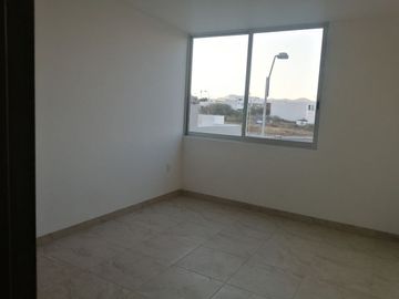 Preciosa Residencia en Colinas de Juriquilla, 4ta Recamara en PB, Roof Garden,..