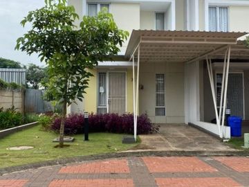 Dijual Rumah Baru Carillo Boston Village Gading Serpong Hoek Siap Huni Sudah Ada Canopy Dan Tralis