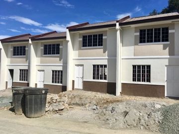 Townhouse for Sale in CLAYTON HEIGHTS San Mateo Rizal, for inquiries pls contact Donald @0933825---- & 0955561----