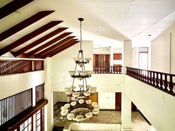 Rumah Perlu Renov Di Pondok Indah Lokasi Pinggir Jalan Utama