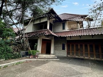 Rumah Perlu Renov Di Pondok Indah Lokasi Pinggir Jalan Utama