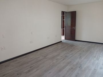 Departamento en Venta en JARDINES EN LA MONTAÑA