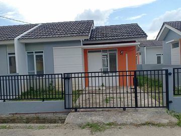 Puri Harmoni Komersil,10mnt ke Stasiun dan Pasar Parungpanjang!!!