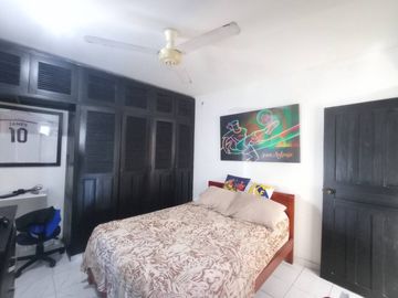 CASA EN VENTA BARRIO LA CASTELLANA | 961