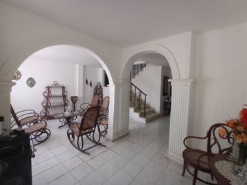 CASA EN VENTA BARRIO LA CASTELLANA | 961