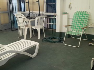 Venta PH 3 amb. c/ Terraza. Al frente. Entrada ind. Sin Expensas