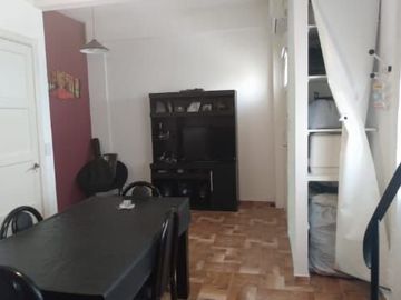 Venta PH 3 amb. c/ Terraza. Al frente. Entrada ind. Sin Expensas