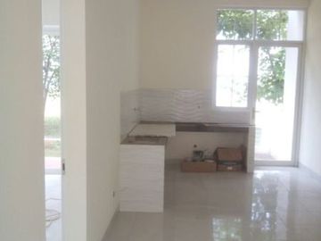 Dijual Rumah Foresta Cluster Collinare BSD City Tangerang Selatan Bagus Nyaman Strategis Siap Huni