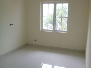 Dijual Rumah Foresta Cluster Collinare BSD City Tangerang Selatan Bagus Nyaman Strategis Siap Huni