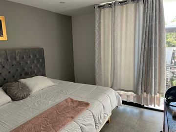 VENTA DE CASA CON ALBERCA EN ALQUERÍAS