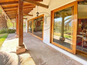 Venta casa Quinchamalí, 3 Dorm. en suite, servicio, estar