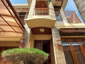 RUMAH Swimming Pool Mewah Terawat Siap Huni Dalam Komplek Elite Fatmawati Cilandak Jakarta Selatan